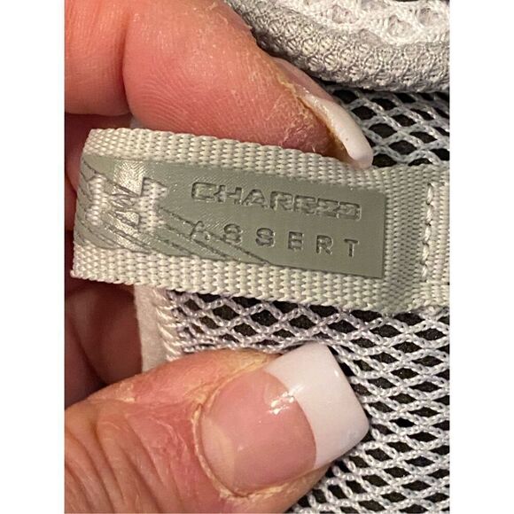 Under Armour Charger Assert Women’s Sneakers Size 8.5 - Picture 7 of 8